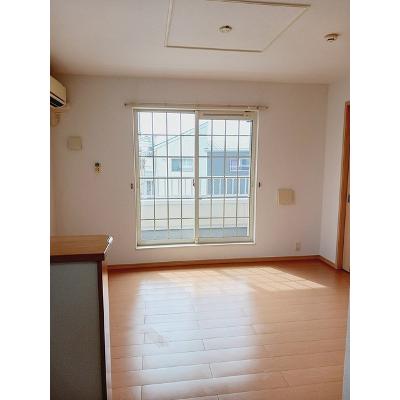 メイフラワー 201【管理NO：1-016364401-02010】 ★家具家電は申し込み後に搬入します★の物件写真2