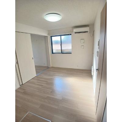 ネオイースト 102【管理NO：1-028559101-01020】 ★家具家電は申し込み後に搬入します★の物件写真2