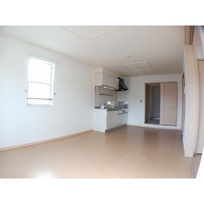 ジークフリーデンⅡ 202【管理NO：1-016023802-02020】 ★家具家電は申し込み後に搬入しますの物件写真2