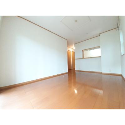 シンヴィオシスＢ 101【管理NO：1-013425002-01010】 ★家具家電は申し込み後に搬入します★の物件写真2