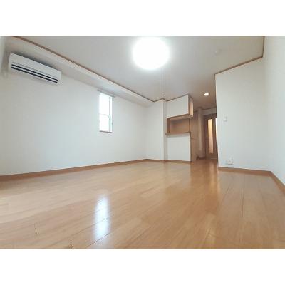 エスターブレＡ 103【管理NO：1-013392001-01030】 ★家具家電は申し込み後に搬入しますの物件写真2