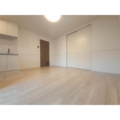 マジェスティⅡ 103【管理NO：1-026829301-01030】 ★家具家電は申し込み後に搬入します★の物件写真2