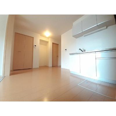 イル　パラッツオ　アミダⅡ 104【管理NO：1-019022102-01040】 ★家具家電は申し込み後に搬入しますの物件写真2