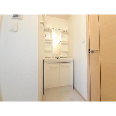 apartment 兵庫県加古川市野口町長砂６８２番地 

↓地図はこちらから