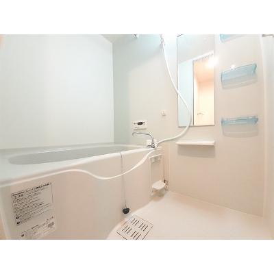 プラーチドⅡ 203【管理NO：1-015834402-02030】 ★家具家電は申し込み後に搬入します★の物件写真4