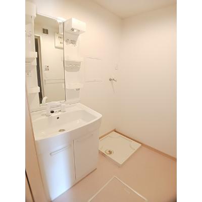 カーサフェリーチェ　Ⅱ 201【管理NO：1-015603201-02010】 ★家具家電は申し込み後に搬入しますの物件写真6