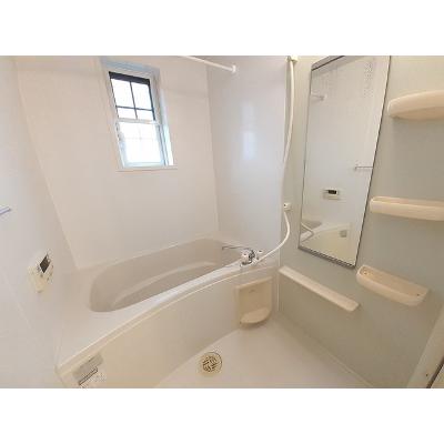 カモミールⅢ　Ａ 101【管理NO：1-012902001-01010】 ★家具家電は申し込み後に搬入しますの物件写真4