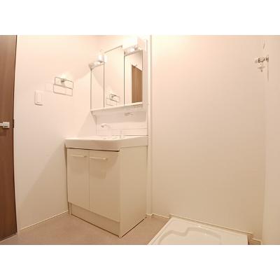 サニーレジデンスⅢ 203【管理NO：1-027244301-02030】 ★家具家電は申し込み後に搬入しますの物件写真6