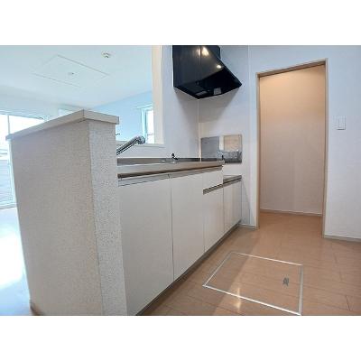 Ｙ．Ｒ．Ｍ　レジデンス 101【管理NO：1-020295701-01010】 ★家具家電は申し込み後に搬入します★の物件写真3