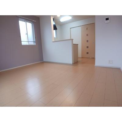 グランアウローラⅥ 206【管理NO：1-020104901-02060】 ★家具家電は申し込み後に搬入しますの物件写真2