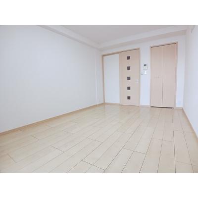 クレール姫路 302【管理NO：1-018955301-03020】 ★家具家電は申し込み後に搬入します★の物件写真2