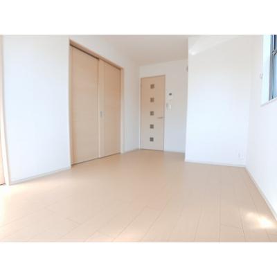アマルフィ３７ 101【管理NO：1-018456301-01010】 ★家具家電は申し込み後に搬入しますの物件写真2