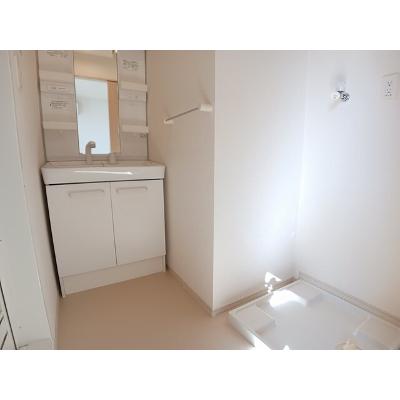 アマルフィ３７ 101【管理NO：1-018456301-01010】 ★家具家電は申し込み後に搬入しますの物件写真6