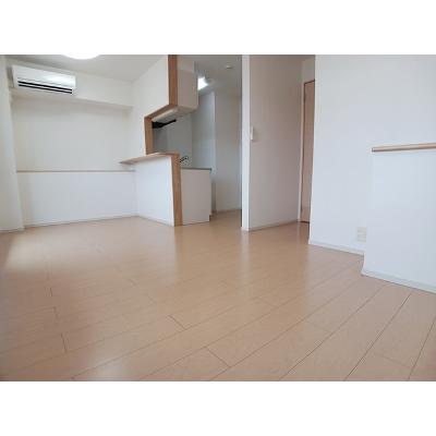 アンソレイエ飾磨　Ⅱ番館 202【管理NO：1-017722701-02020】 ★家具家電は申し込み後に搬入しますの物件写真2