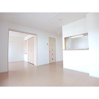 オアシス上ノ茶屋 202【管理NO：1-017207801-02020】 ★家具家電は申し込み後に搬入します★の物件写真2