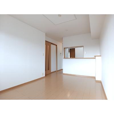 エクセルシアＢ 203【管理NO：1-014818102-02030】 ★家具家電は申し込み後に搬入します★の物件写真2
