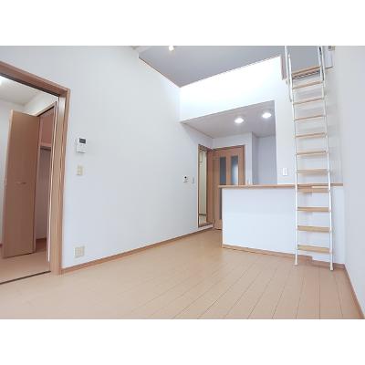 メゾン・ド・花水木　壱番館 201【管理NO：1-014601901-02010】 ★家具家電は申し込み後に搬入しますの物件写真2