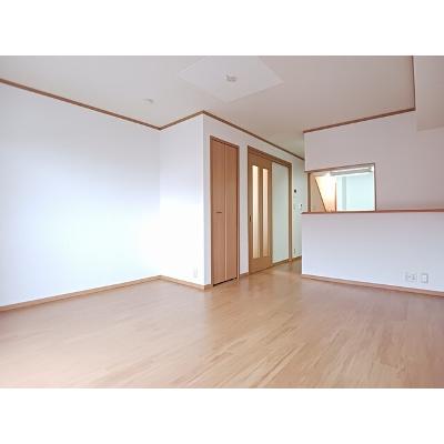 コータ・コート 206【管理NO：1-012415901-02060】 ★家具家電は申し込み後に搬入します★の物件写真2