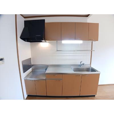 フローレス 202【管理NO：1-010498201-02020】 ★家具家電は申し込み後に搬入します★の物件写真3