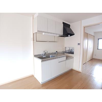 アクロポリス１ 102【管理NO：1-006041101-01020】 ★家具家電は申し込み後に搬入します★の物件写真3