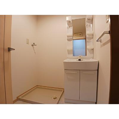 アクロポリス１ 102【管理NO：1-006041101-01020】 ★家具家電は申し込み後に搬入します★の物件写真6