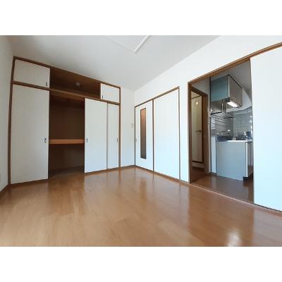 グリーンコーポ中塚 203【管理NO：1-004806201-02030】 ★家具家電は申し込み後に搬入します★の物件写真2