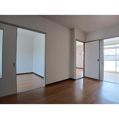 ドミール三喜 203【管理NO：1-003862301-02030】 ★家具家電は申し込み後に搬入します★の物件写真2