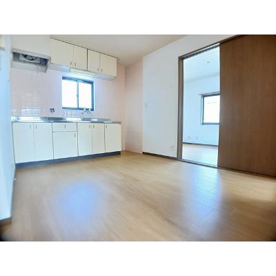 ハイツ岡本 201【管理NO：1-099216601-02010】 ★家具家電は申し込み後に搬入します★の物件写真2