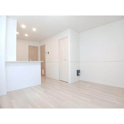サンリット荒川 101【管理NO：1-028676501-01010】 ★家具家電は申し込み後に搬入します★の物件写真2