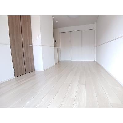 フローリッシュ・メゾン上野田２ 102【管理NO：1-027298602-01020】 ★家具家電は申し込み後に搬入しますの物件写真2