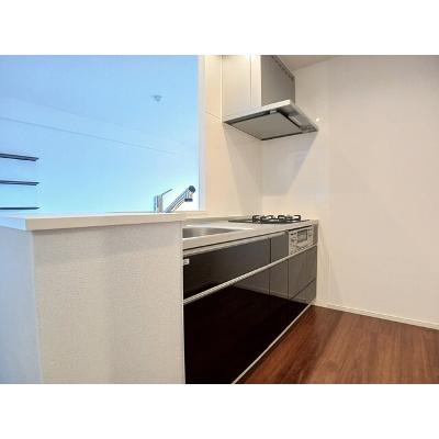 ＫＵＮＩＯ 303【管理NO：1-026989701-03030】 ★家具家電は申し込み後に搬入します★の物件写真3