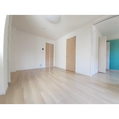 カーサ・ブライト 103【管理NO：1-026009501-01030】 ★家具家電は申し込み後に搬入します★の物件写真2