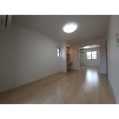 ヴァンベールⅠ 201【管理NO：1-025837001-02010】 ★家具家電は申し込み後に搬入します★の物件写真2