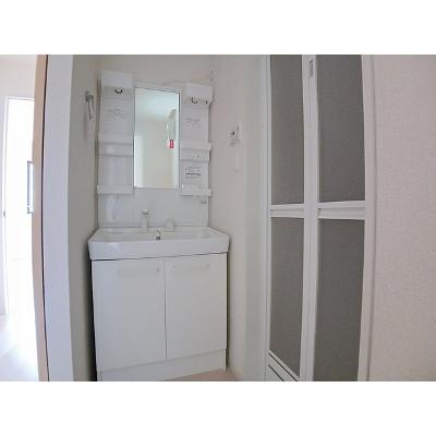 シトラスⅡ 203【管理NO：1-023515202-02030】 ★家具家電は申し込み後に搬入します★の物件写真6