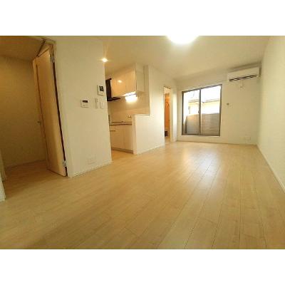 サンパレス安室 205【管理NO：1-022361901-02050】 ★家具家電は申し込み後に搬入します★の物件写真2