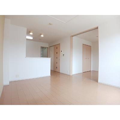 アベニール・フルール 203【管理NO：1-019403901-02030】 ★家具家電は申し込み後に搬入します★の物件写真2