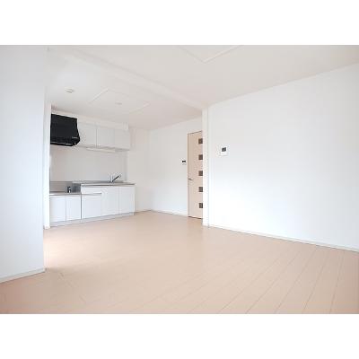 スモールヴィレッジⅡ 201【管理NO：1-019070001-02010】 ★家具家電は申し込み後に搬入します★の物件写真2