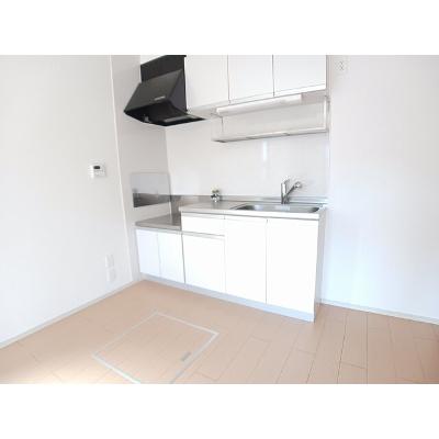 ホワイトローズ 101【管理NO：1-017483801-01010】 ★家具家電は申し込み後に搬入します★の物件写真3