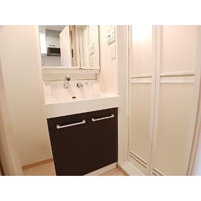 アクロポリスⅤ 204【管理NO：1-017229201-02040】 ★家具家電は申し込み後に搬入します★の物件写真6