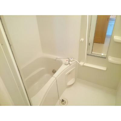 ミルト　アンジュⅡ 102【管理NO：1-013025802-01020】 ★家具家電は申し込み後に搬入します★の物件写真4