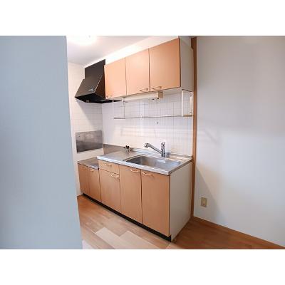 インプレス 201【管理NO：1-011898901-02010】 ★家具家電は申し込み後に搬入します★の物件写真3