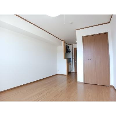 ブリーズ 204【管理NO：1-010895101-02040】 ★家具家電は申し込み後に搬入しますの物件写真2