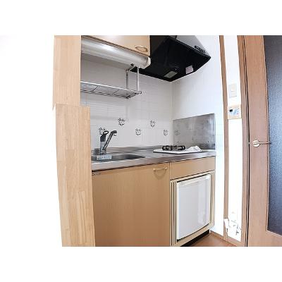ブリーズ 204【管理NO：1-010895101-02040】 ★家具家電は申し込み後に搬入しますの物件写真3