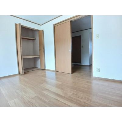 サンハウス 202【管理NO：1-010503401-02020】 ★家具家電は申し込み後に搬入します★の物件写真2
