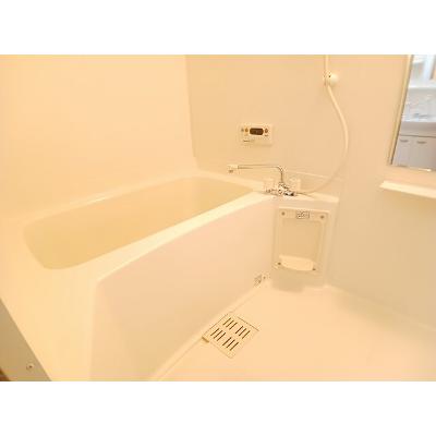 サンハウス 202【管理NO：1-010503401-02020】 ★家具家電は申し込み後に搬入します★の物件写真4