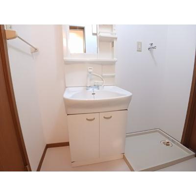 サンハウス 202【管理NO：1-010503401-02020】 ★家具家電は申し込み後に搬入します★の物件写真6
