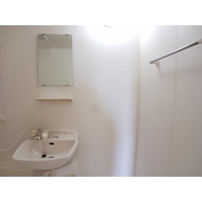 アヴニールユキ 201【管理NO：1-009391201-02010】 ★家具家電は申し込み後に搬入しますの物件写真6