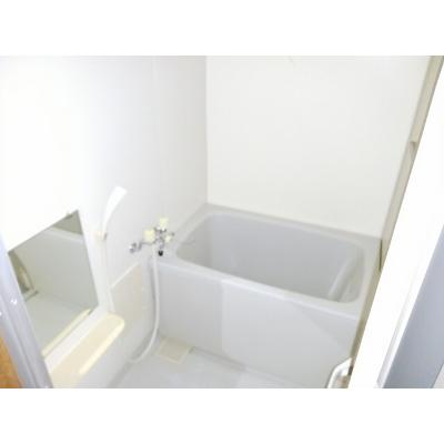 シャルマン今宿 201【管理NO：1-007772201-02010】 ★家具家電は申し込み後に搬入します★の物件写真4