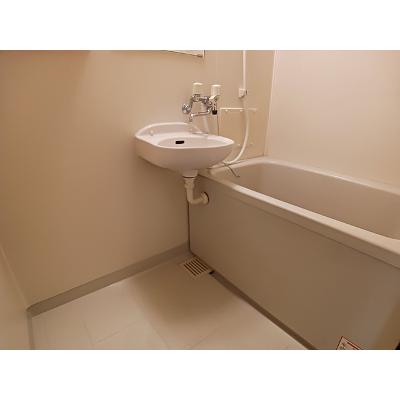 サンフレッチェ南条Ｂ 103【管理NO：1-007499102-01030】 ★家具家電は申し込み後に搬入しますの物件写真4