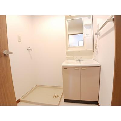 アクロポリスⅡ 201【管理NO：1-007106601-02010】 ★家具家電は申し込み後に搬入します★の物件写真6